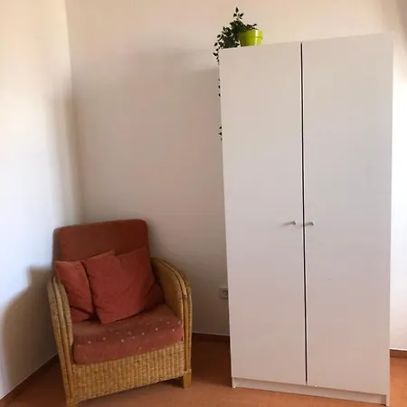 Doppelbettzimmer 25 Qm 50 Meter Zum Strand Mit Fruhstuck * Middelhagen